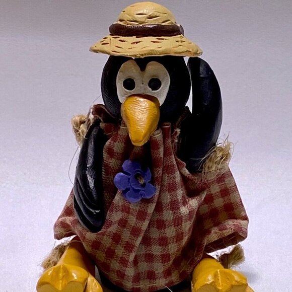 Russ Berrie & Co. 13900 VTG Collectible Crow Bird Jointed Mini’s Wooden Sitters - Picture 11 of 11